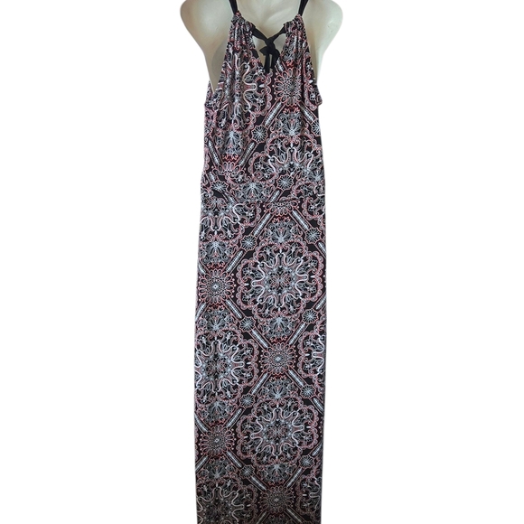 White House Black Market Black and Red Patterned Maxi Dress - Picture 6 of 9